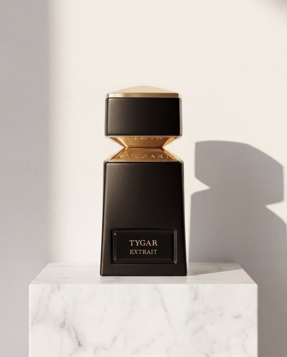 Le Gemme Tygar Extrait by Bvlgari - Marble Product Shot January 2026 Fragrance